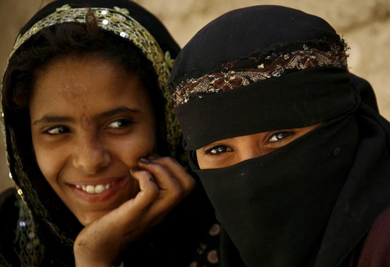 也门女性战火中受威胁部分女孩9岁结婚组图