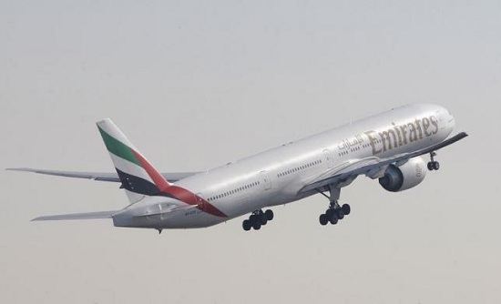 阿联酋航空载275人客机因事故紧急降落迪拜机场