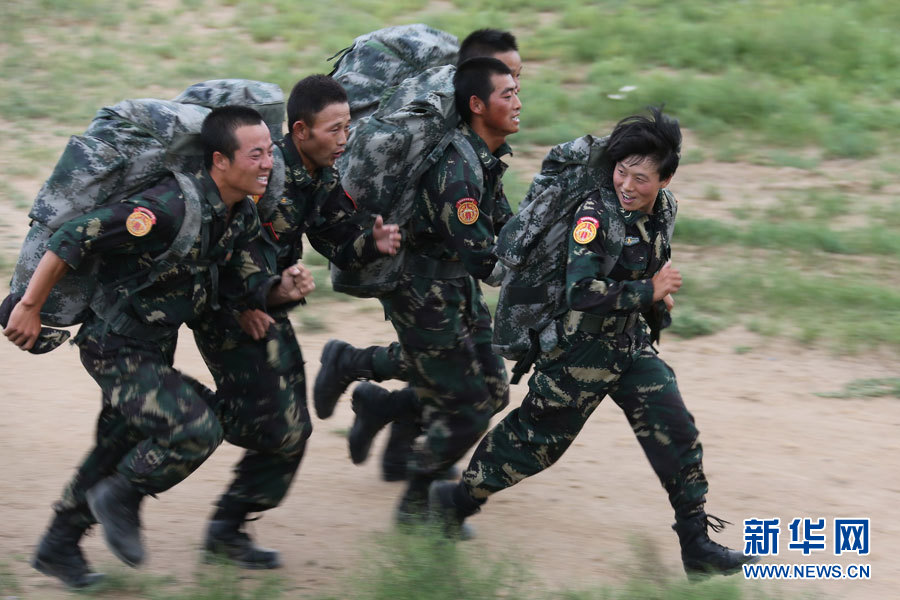 中国陆军首支女子特战连部署朱日和基地强化训练