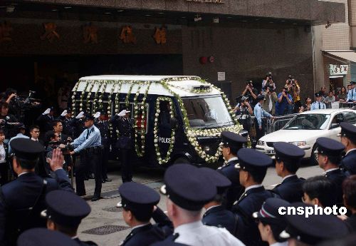 香港警队以最高荣誉为枪击案殉职警员办葬礼图