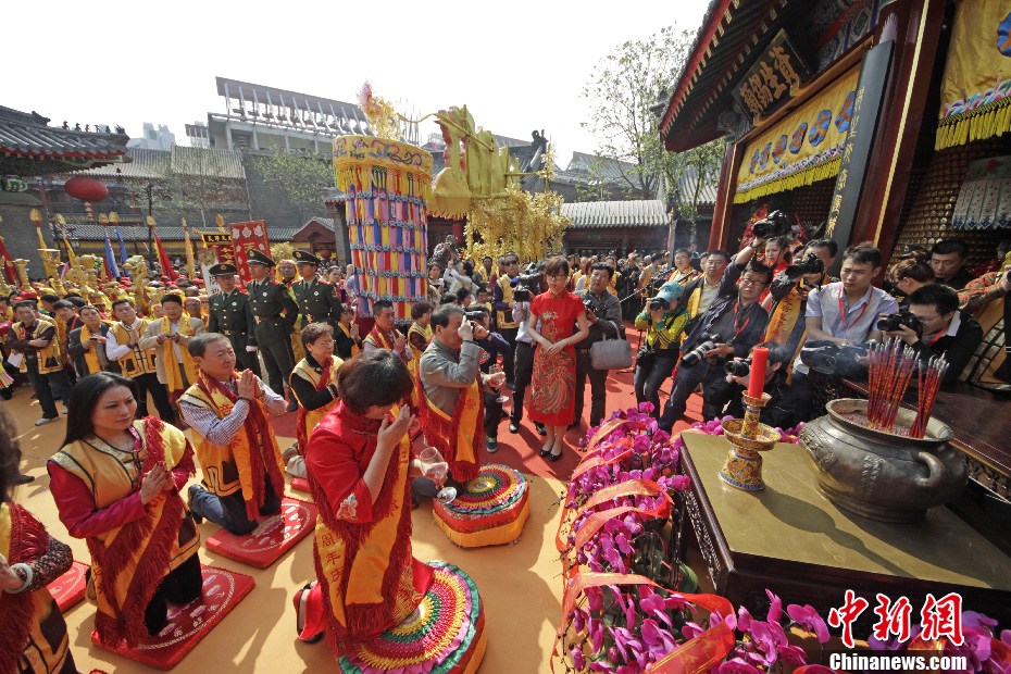 天津天后宫举行妈祖祭拜大典