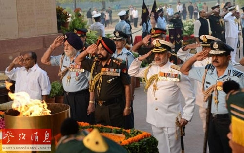 印度高级国防官员在新德里出席中印战争50周年纪念活动