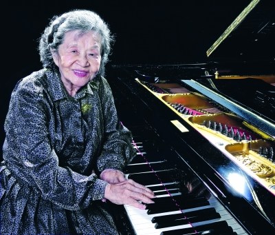 中国第一代钢琴家巫漪丽八十载追求八十载传奇