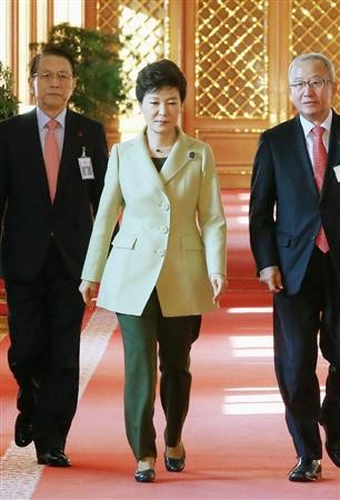日媒评朴槿惠上任一年 叹日韩首脑会谈仍无望