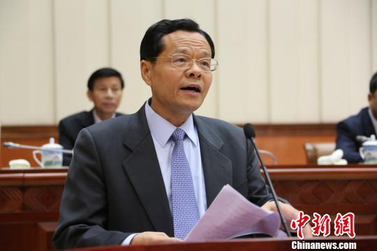 陈武任广西自治区代主席感言称不计较个人得失