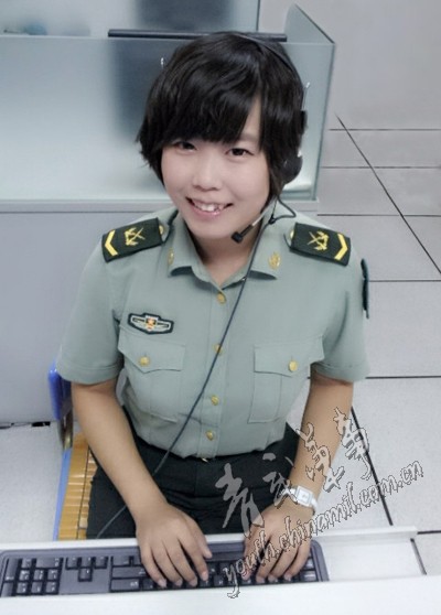 靚麗奧運志願者參軍入伍成話務女兵14