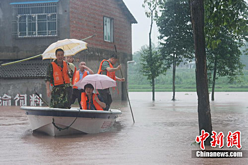 武胜洪水图片