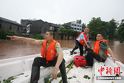 武胜洪水图片