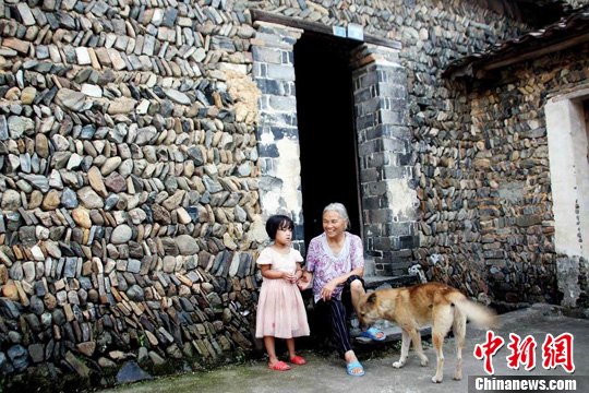 卓忠伟 摄【点击查看其它图片】据了解,江西省德兴市李宅乡宗儒村地处