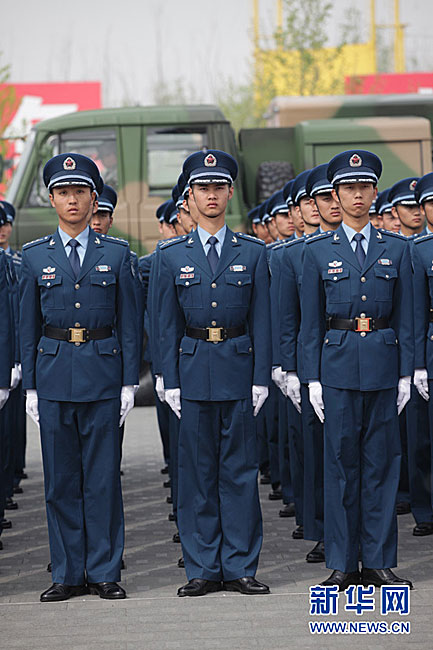 中国最新军服解放军图片