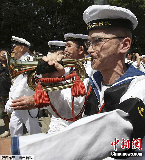 靖国神社老兵图片