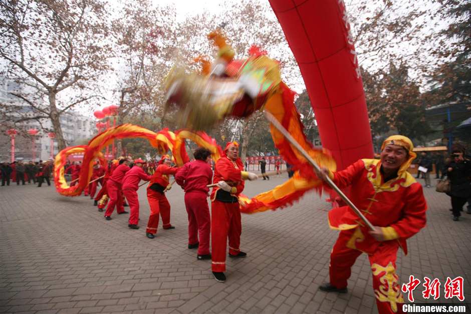 湖北宜昌腊八节赶庙会寻年味赏民俗