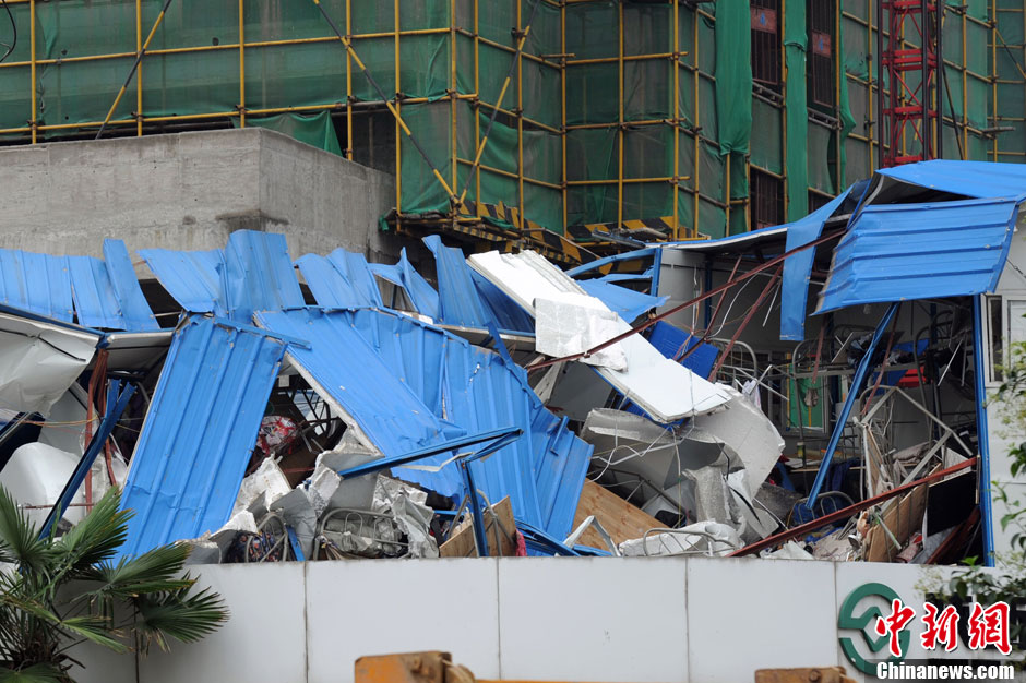 西安一建築工地發生塔吊倒塌事故已致4死4傷