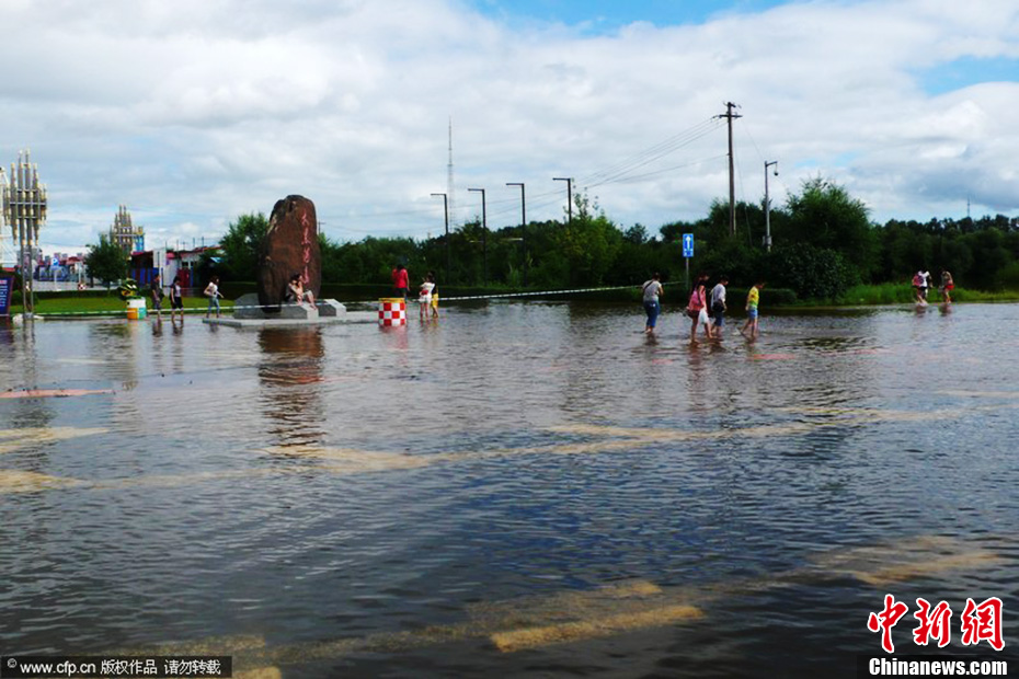 黑龙江遭30年一遇洪水黑河站水位继续上涨
